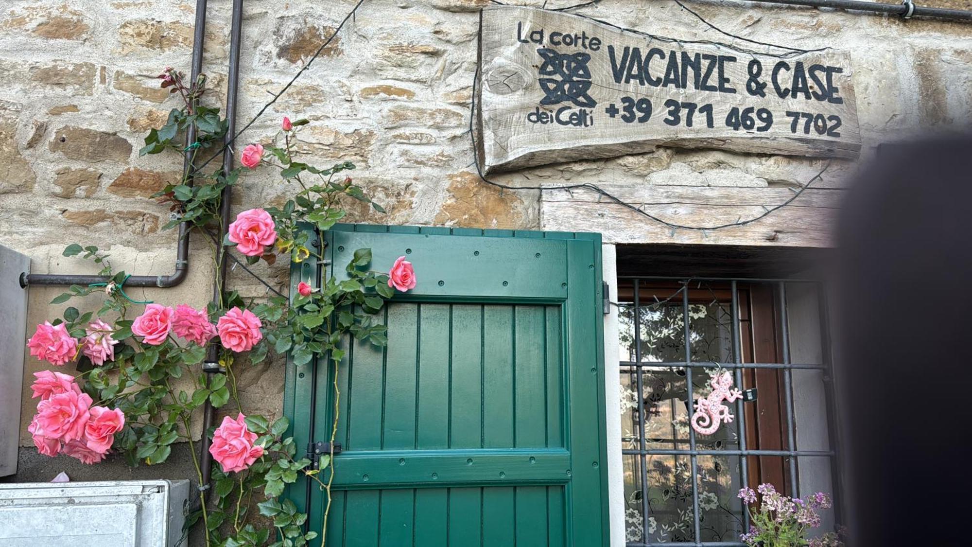La Corte Dei Celti San Benedetto Del Querceto Eksteriør billede
